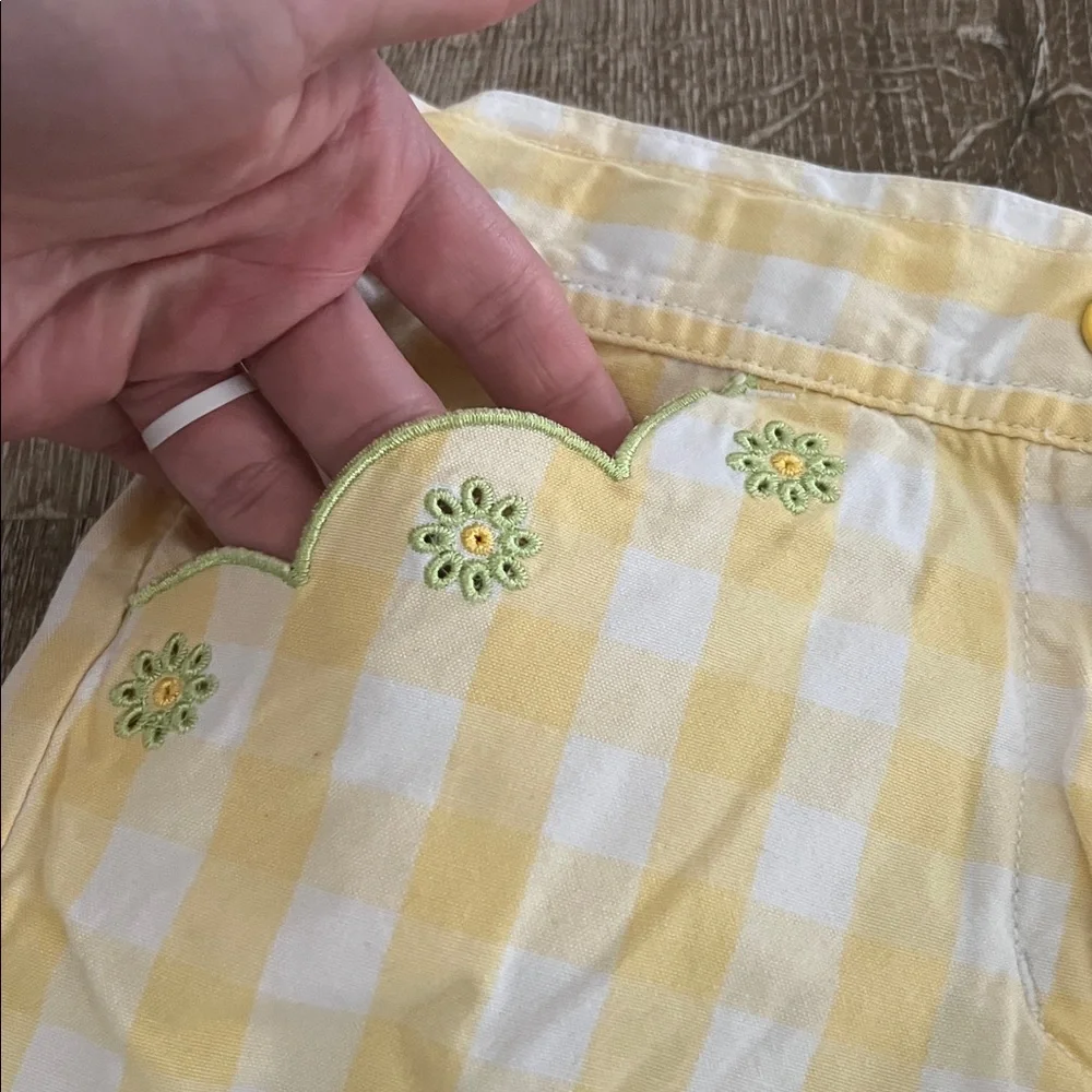 Gymboree Yellow Gingham Shorts size 6